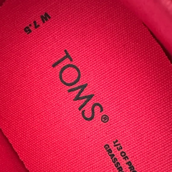 New TOMS Alpargata White Floral Slip Ons - Picture 3 of 7